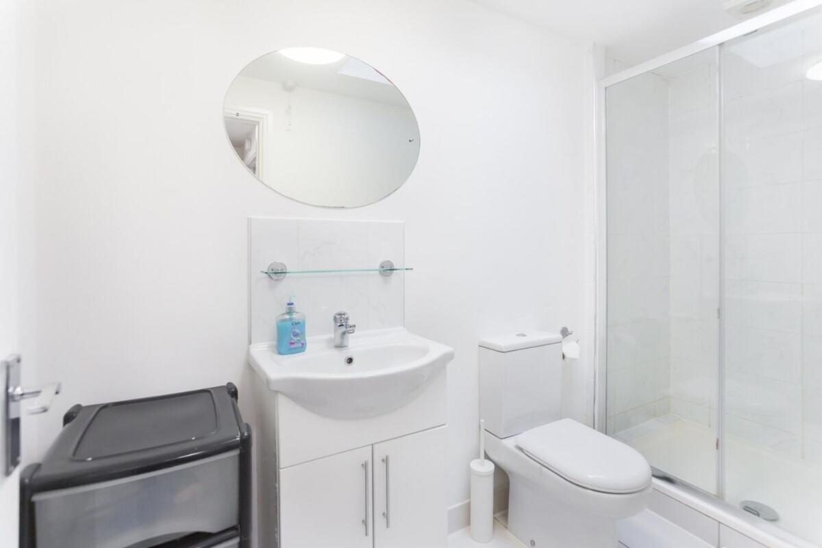 City Center Camden Market Budget Apartment And Rooms لندن المظهر الخارجي الصورة