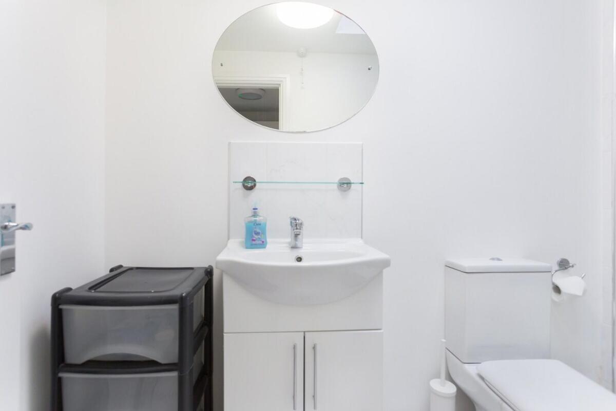 City Center Camden Market Budget Apartment And Rooms لندن المظهر الخارجي الصورة