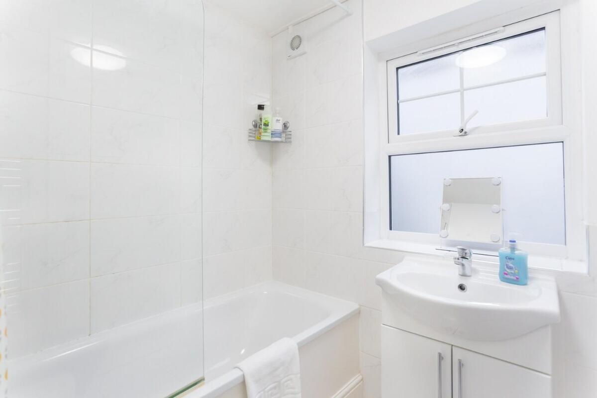 City Center Camden Market Budget Apartment And Rooms لندن المظهر الخارجي الصورة