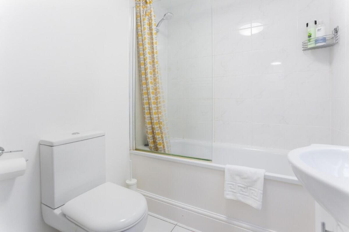 City Center Camden Market Budget Apartment And Rooms لندن المظهر الخارجي الصورة